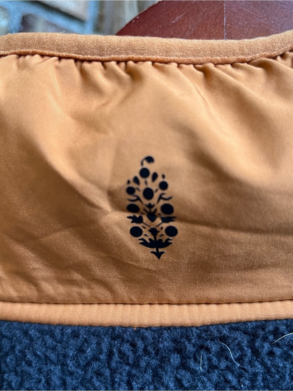 FP Movement by Free People Hit The Slipes Black Fleece Pullover with Tan Accents - Picture 4 of 4